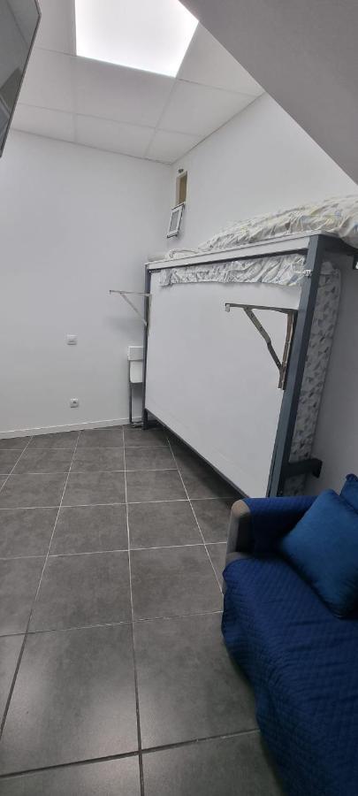 Albergue Cristina Habitaciones Con Bano Privado Y Mini Cocina Corralejo Kültér fotó