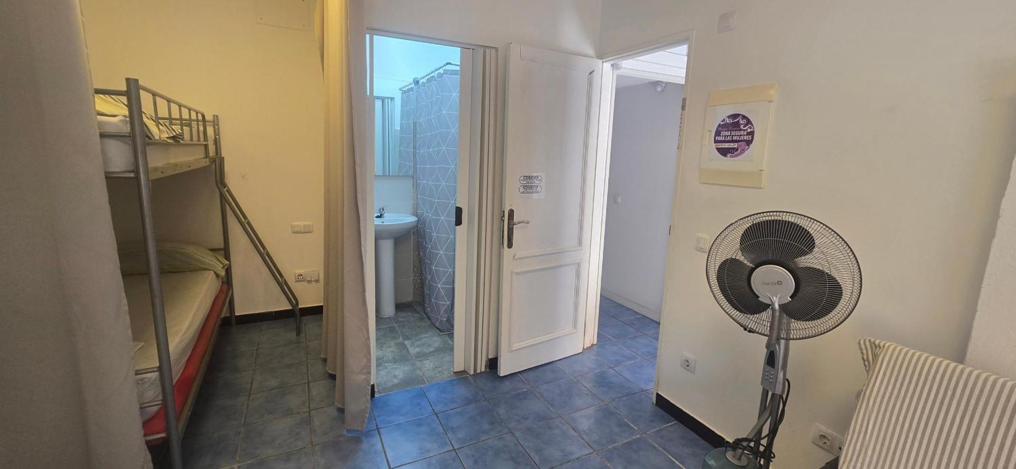 Albergue Cristina Habitaciones Con Bano Privado Y Mini Cocina Corralejo Szoba fotó
